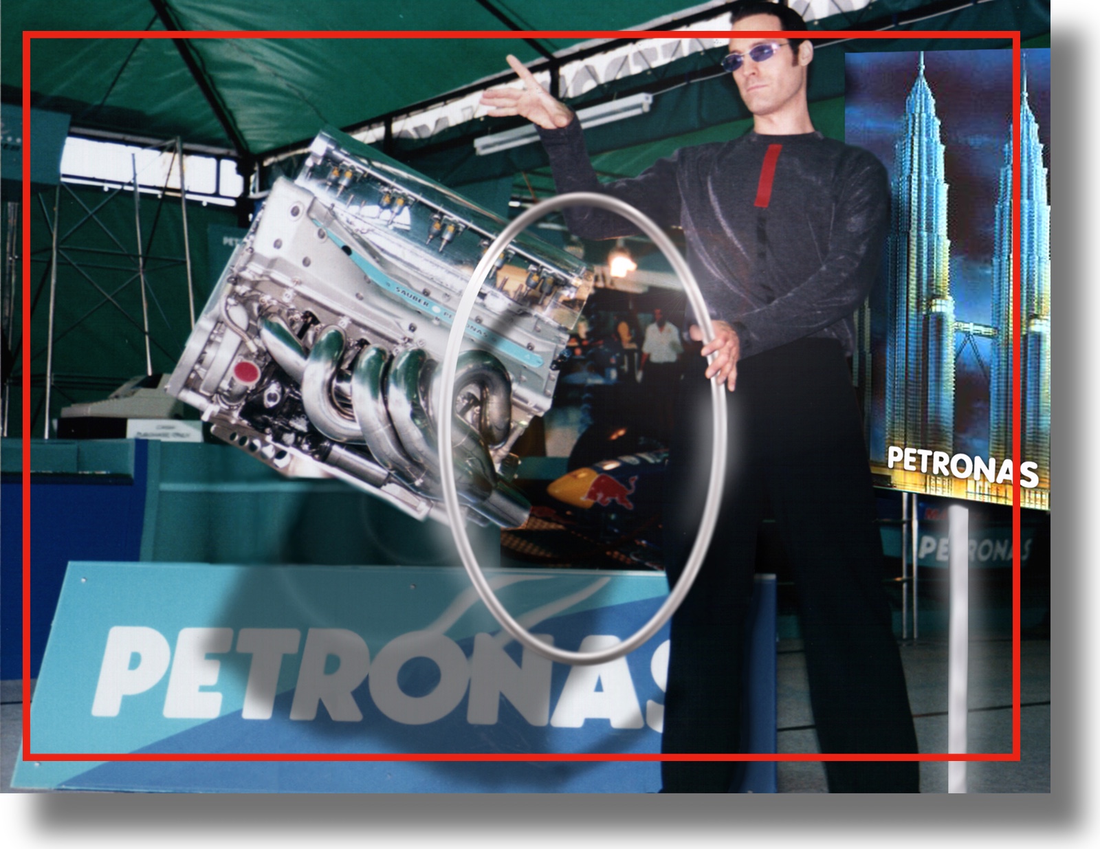 Petronas Clean Comedy Magician Corporate Comedy Magician For Company Parties and Trade Shows in Las Vegas